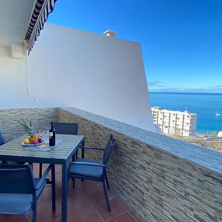 Sea View Apartment In Паталавака Екстериор снимка