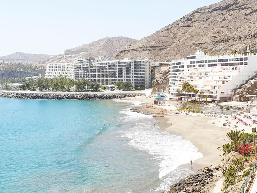Sea View Apartment In Паталавака Екстериор снимка