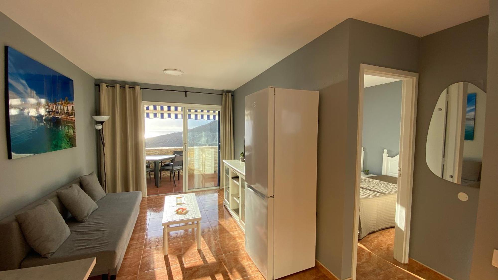 Sea View Apartment In Паталавака Екстериор снимка